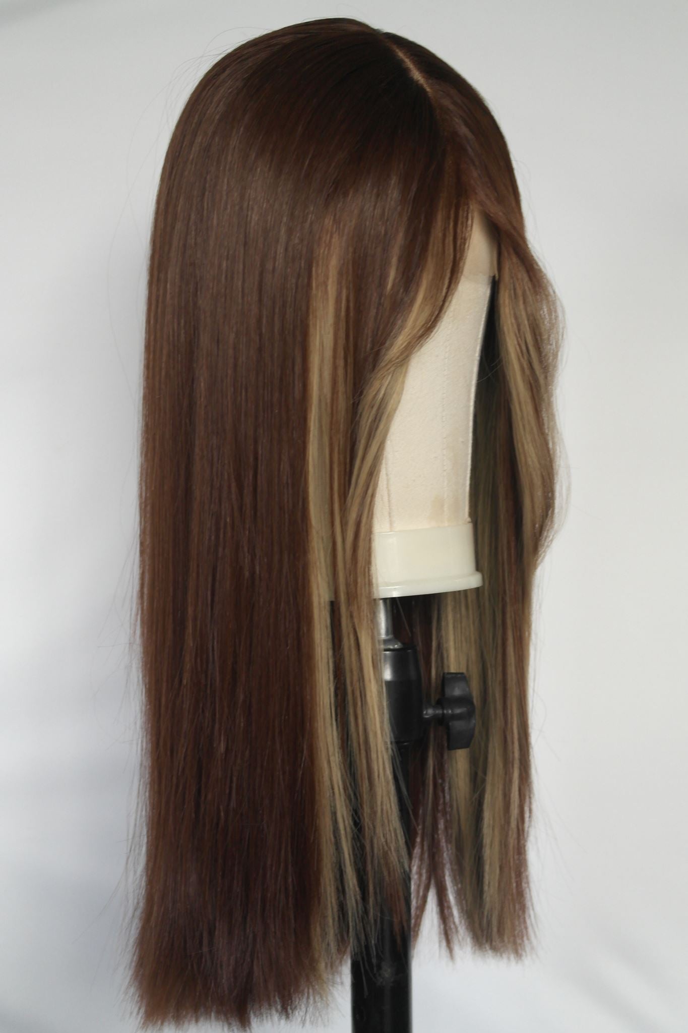 Brunette Money Piece Highlight Lace Front Wig | 23"